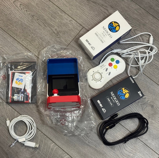 (SET)SNK Neo Geo Mini 40th Anniversary Console(Japan Edition) preloaded 40 games