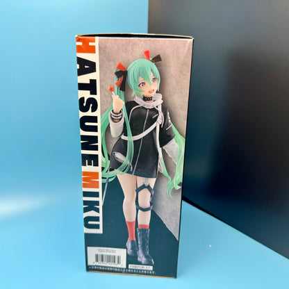 Hatsune Miku – Punk Fashion PVC Figure | Taito Japan