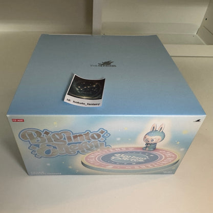 Figura Popmart Labubu Big Into Energy auténtica con base de carga inalámbrica - NUEVA