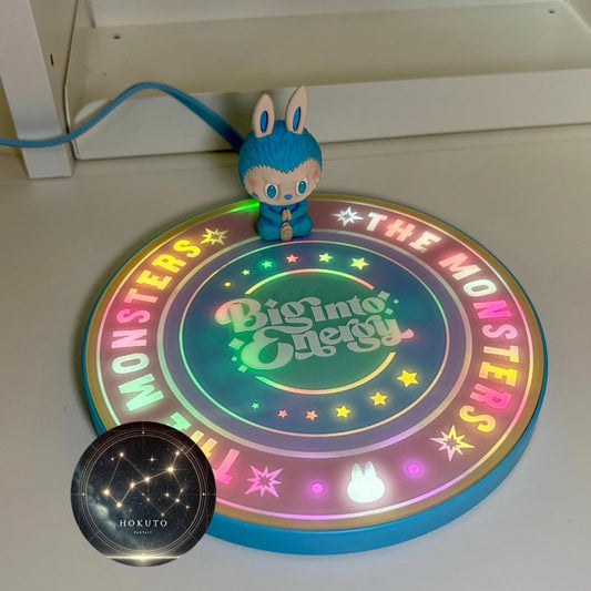 Figurine Popmart Labubu Big Into Energy authentique avec base de chargement sans fil - NEUVE