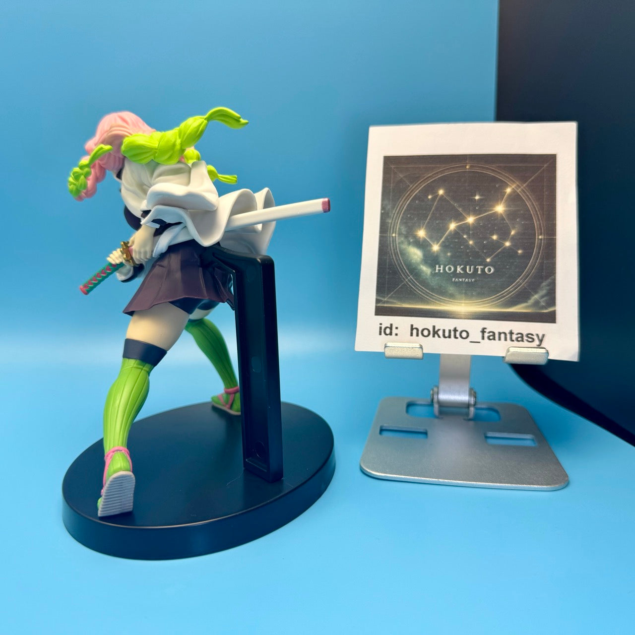 Demon Slayer - Mitsuri Kanroji PVC figure | Bandai Banpresto Japan