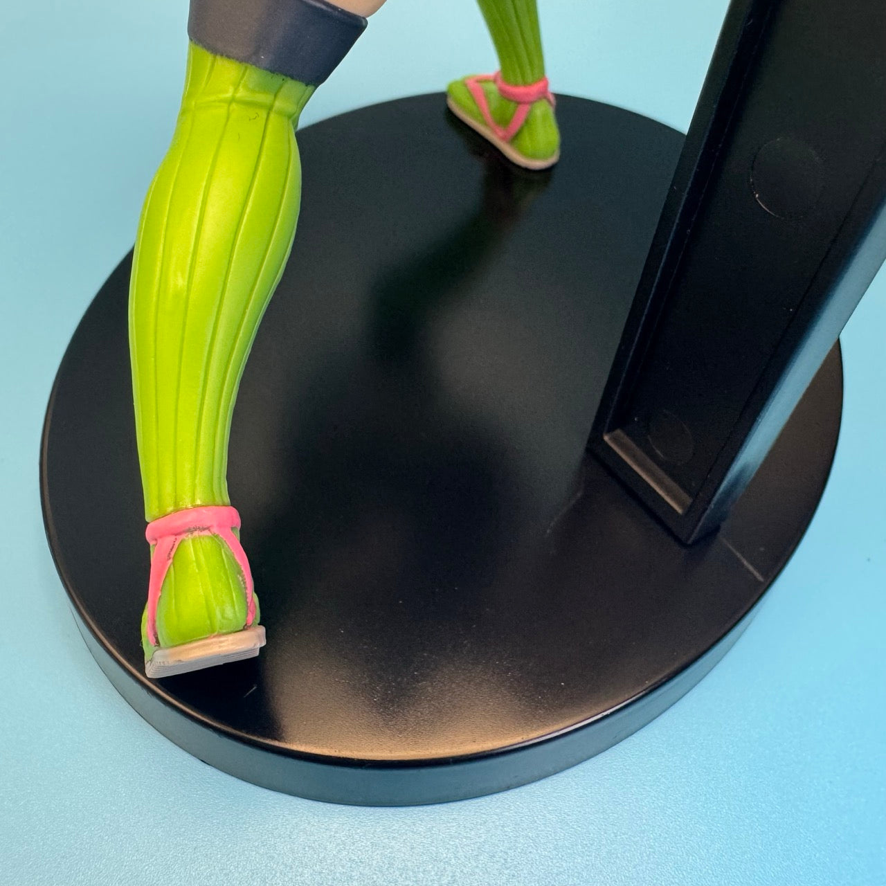 Demon Slayer - Mitsuri Kanroji PVC figure | Bandai Banpresto Japan