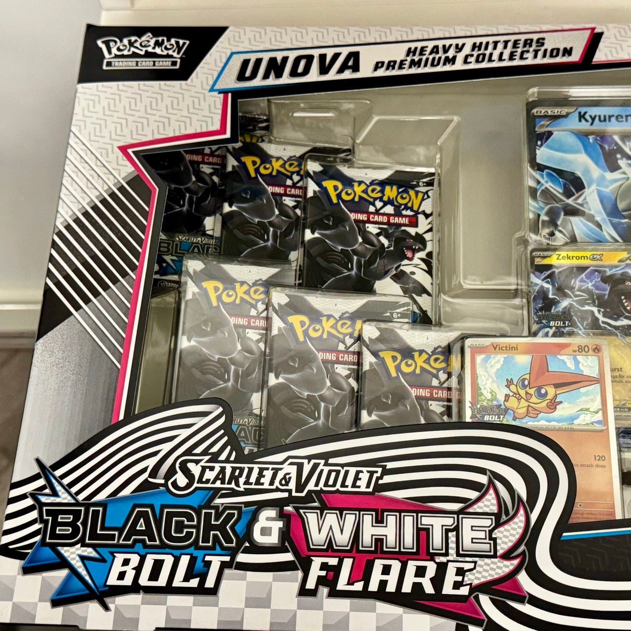 Pokmon TCG: Unova Heavy Hitters Premium Collection-Costco Exclusive-S Hokuto Fantasy Pokmon TCG: Unova Heavy Hitters Premium Collection-Costco Exclusive-S Hokuto Fantasy