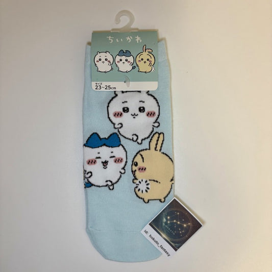 Chiikawa Authentic Mascot Sneaker Socks - Three People Dancing Blue
